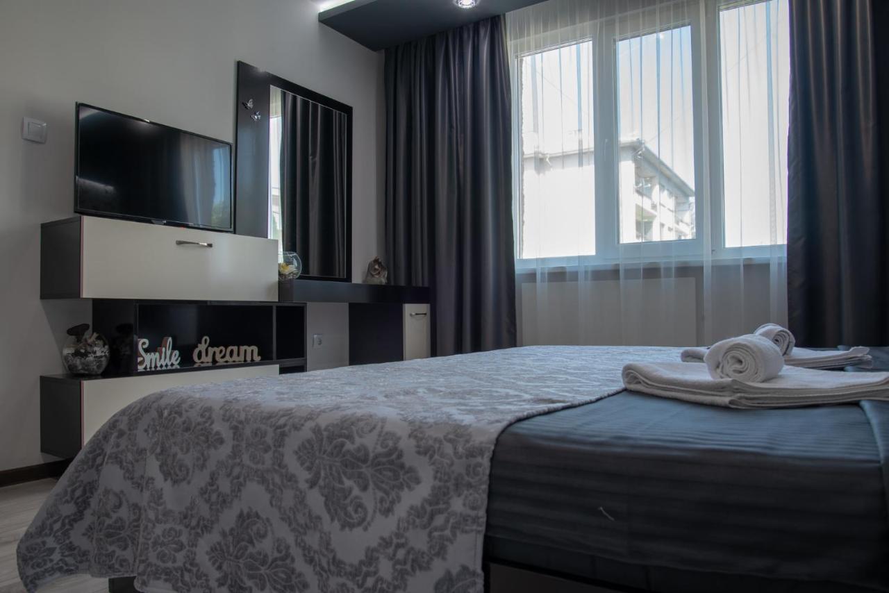 Apartment Central-Lux 1 Veliko Tarnovo Buitenkant foto